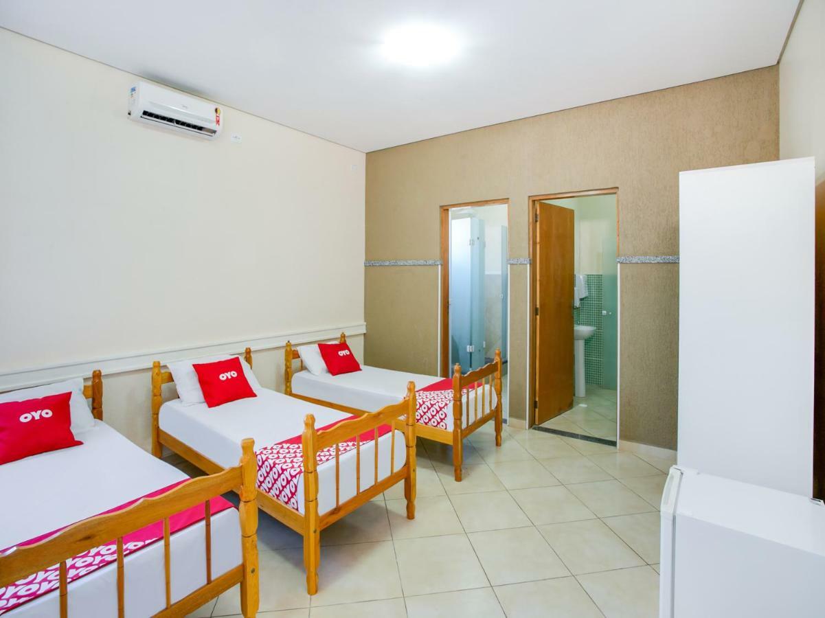 Oyo Hotel Dayse Santana de Parnaíba 外观 照片